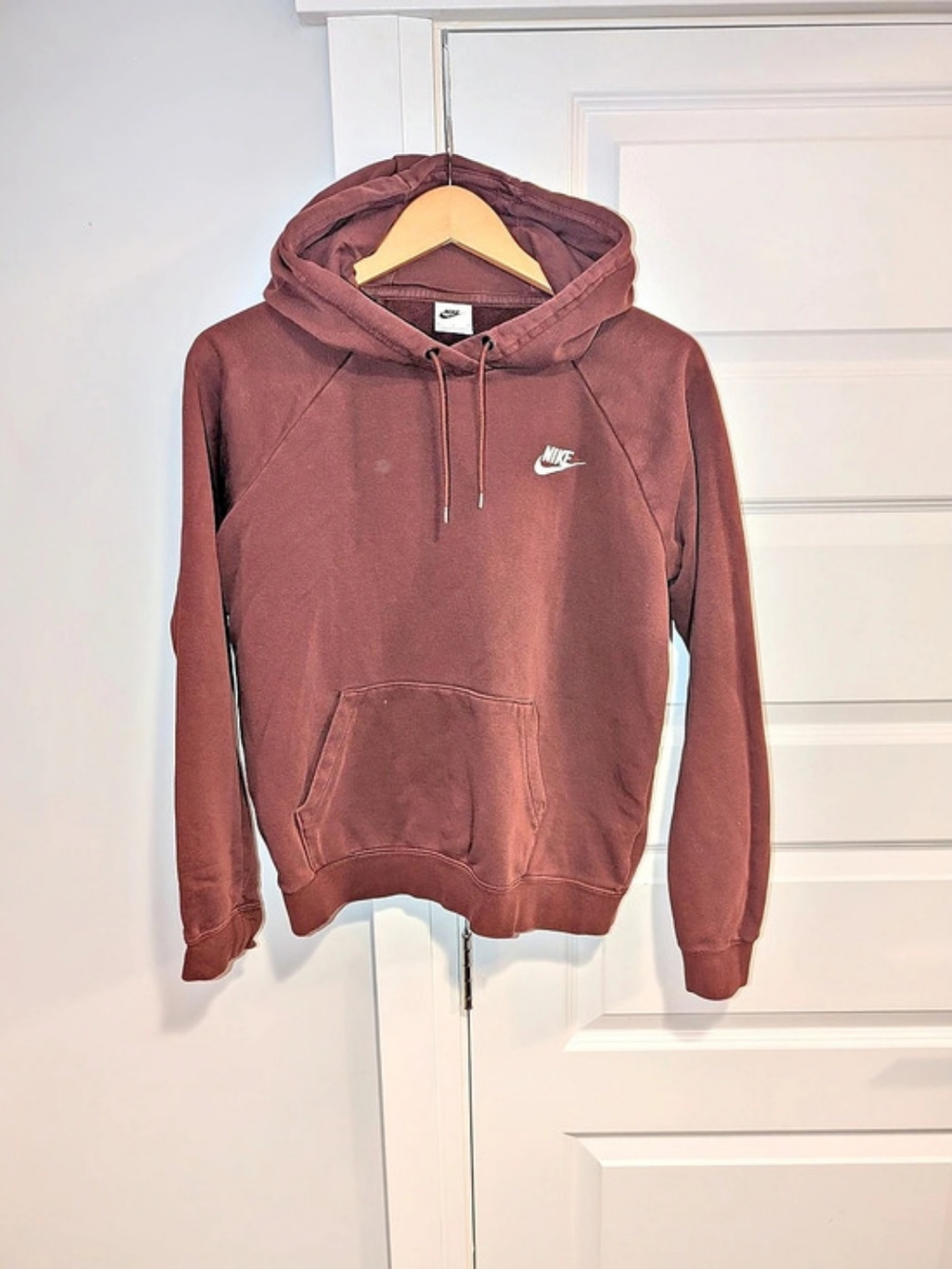 Nike Sportswear Club Fleece Pullover Hoodie Brown Medium